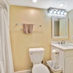 Main Floor full bath